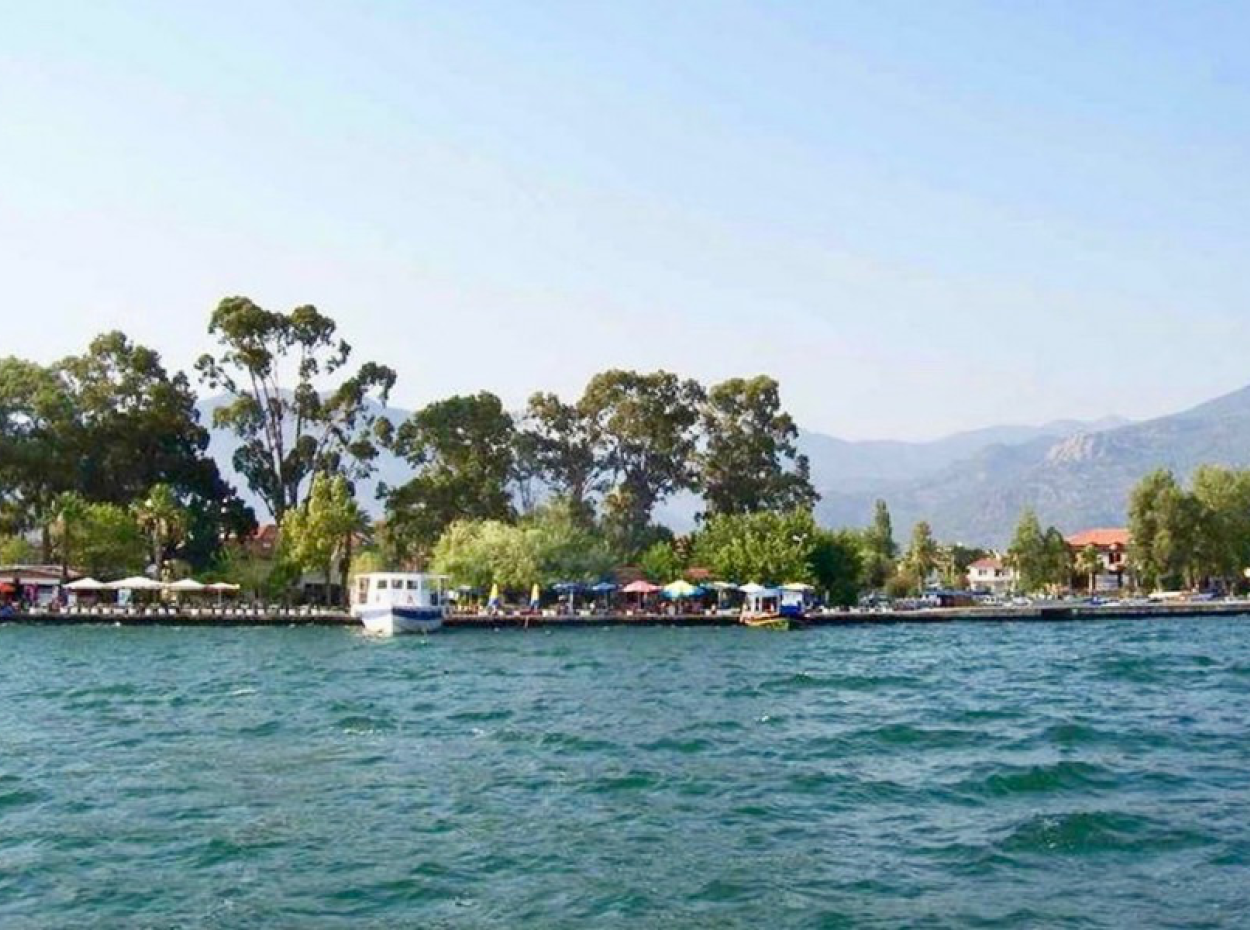 Über Köyceğiz. Köyceğiz Villa Urlaub